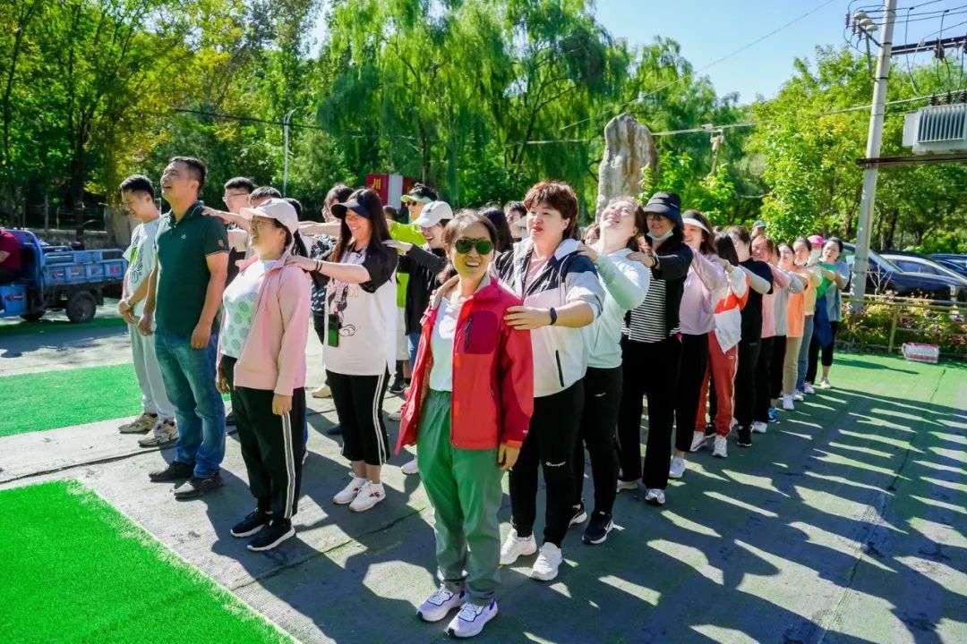 1697687376349772.jpg 640.jpg